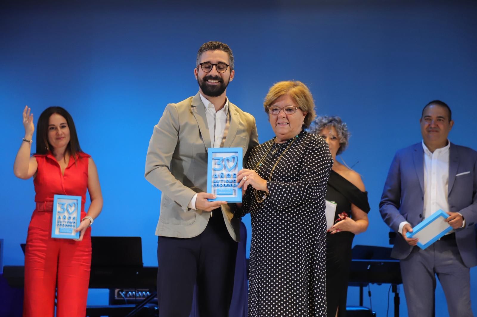 Autismo Córdoba reivindica la inclusión en su entrega de premios