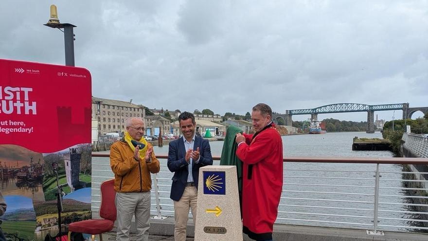Un hito en el Camiño Inglés: la ruta jacobea estrecha lazos con Irlanda