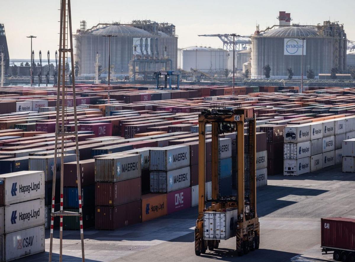 Espanya blinda una arribada massiva de gas en 2.100 vaixells fins al 2040