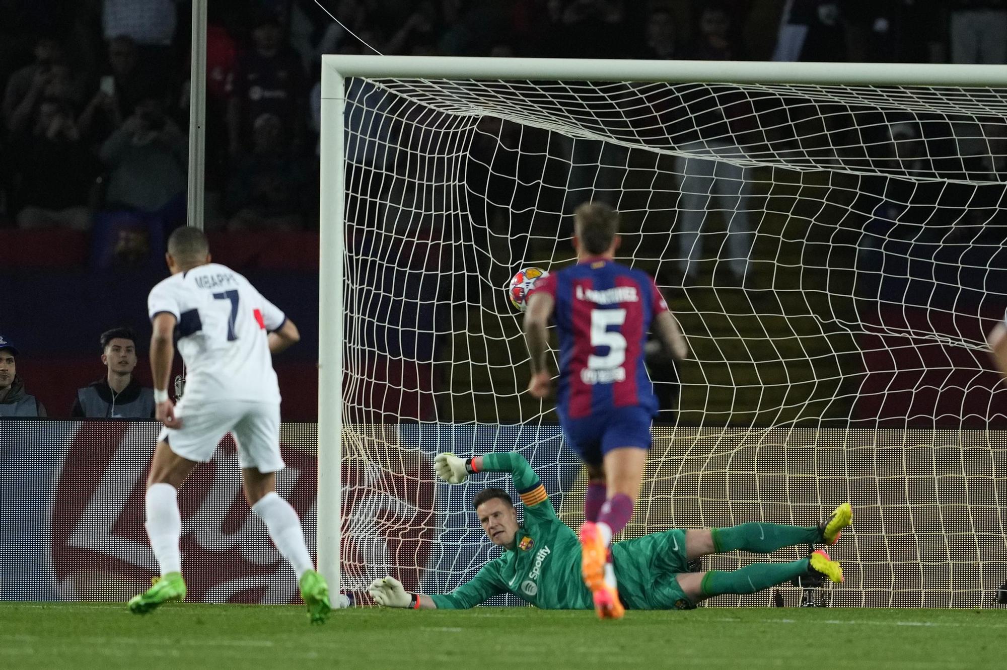 Barça-PSG: les millors imatges del partit de tornada de quarts de final de la Champions