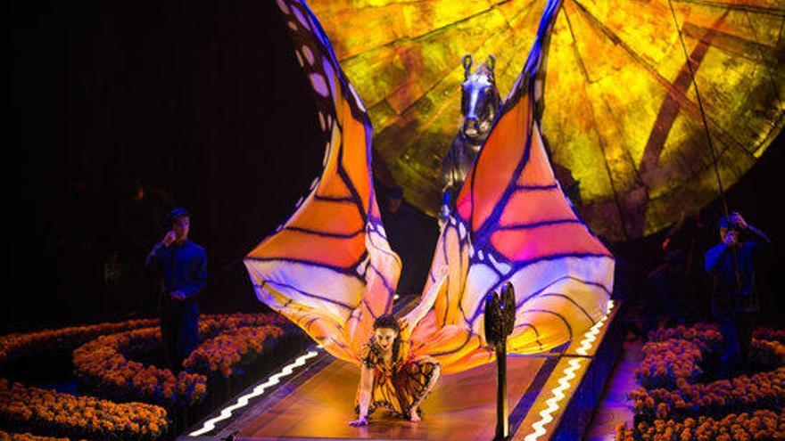 Un moment de l&#039;espectacle &#039;Luzia&#039; del Cirque du Soleil.