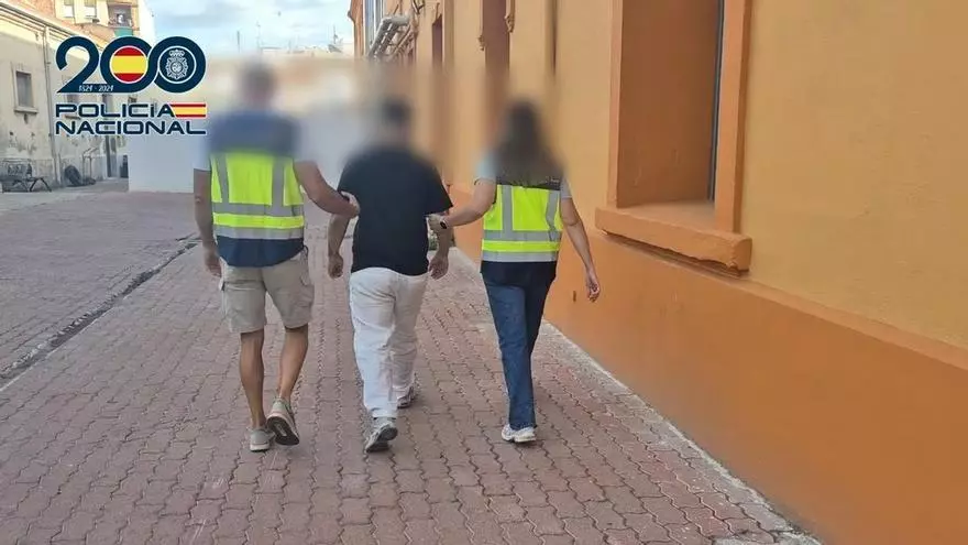 Detenidos otros cuatro ultras del Valencia CF por la trifulca previa al partido contra el Barça