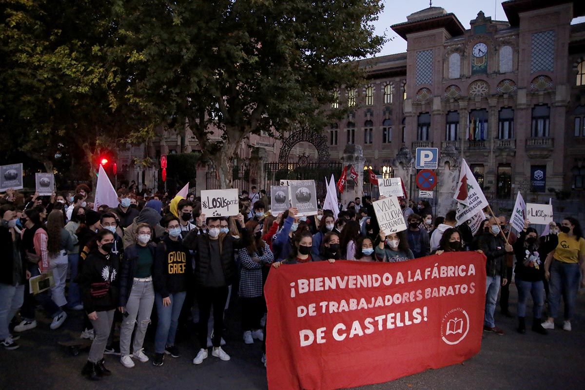 Protesta de los universitarios cordobeses por la LOSU