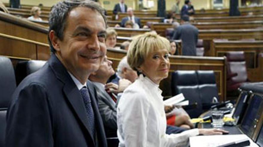 Zapatero confirma que subirá en el 2011 los impuestos a las rentas con una &quot;alta capacidad económica&quot;