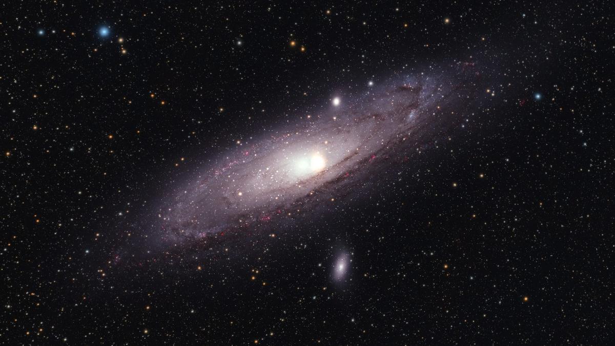 Galaxias M31, M32 y M110 en la constelación de Andrómeda. Archivo.