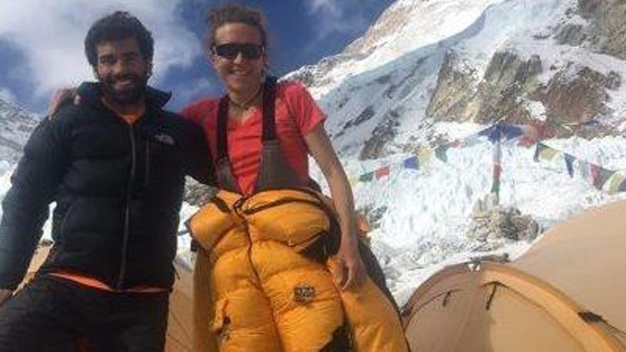 Xavi Batriu i Núria Picas, al camp base avançat del Makalu