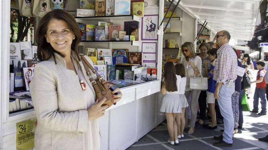 Morcillo destaca que la feria del libro de Badajoz concluye con un repunte en las ventas