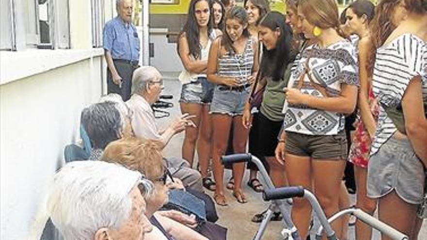 BENICARLÓ RECIBE A 20 VOLUNTARIOS EN MATERIA SOCIAL