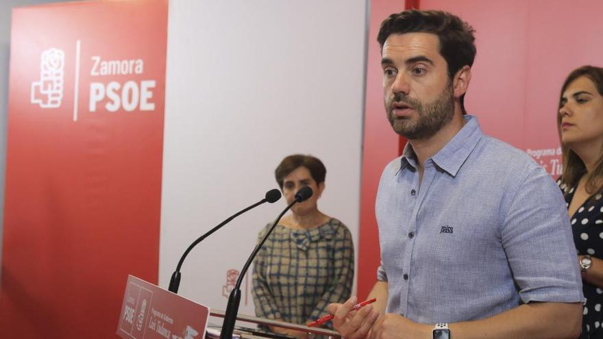 Fagúndez, en la sede socialista.