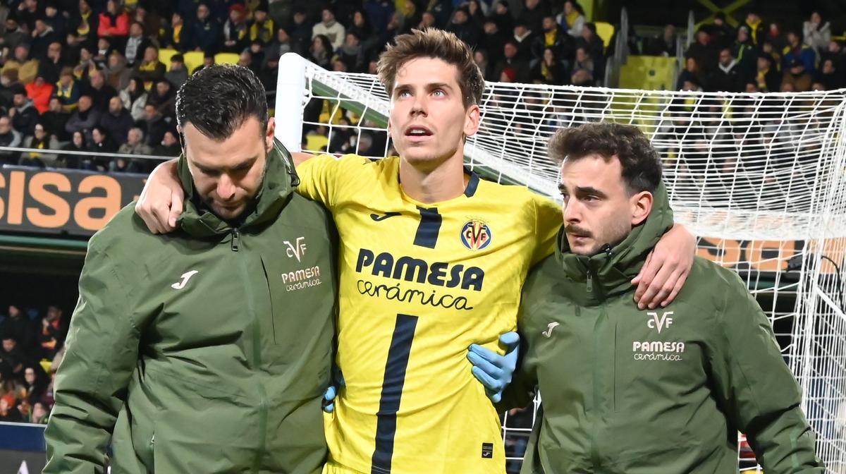 Juan Foyth abandonó el Villarreal-Real Madrid entrer lágrimas.