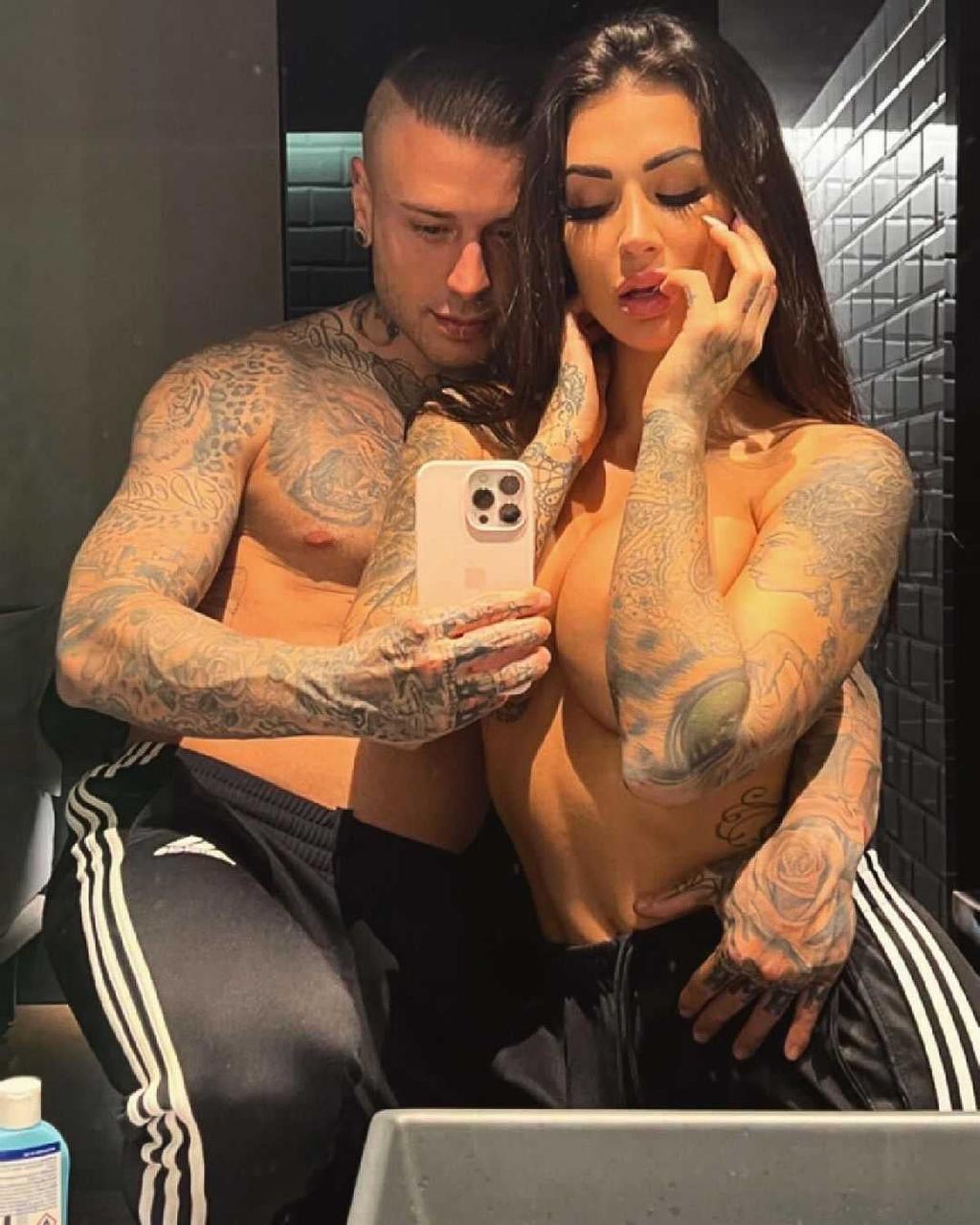 Adrián Rodríguez junto a su novia, la actriz Susy Gala