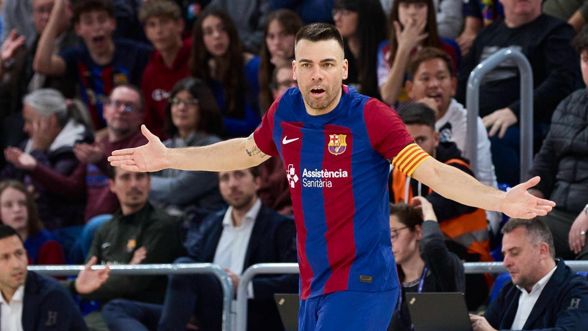 Sergio Lozano sufrió un pinchazo muscular en el duelo contra el Jaén