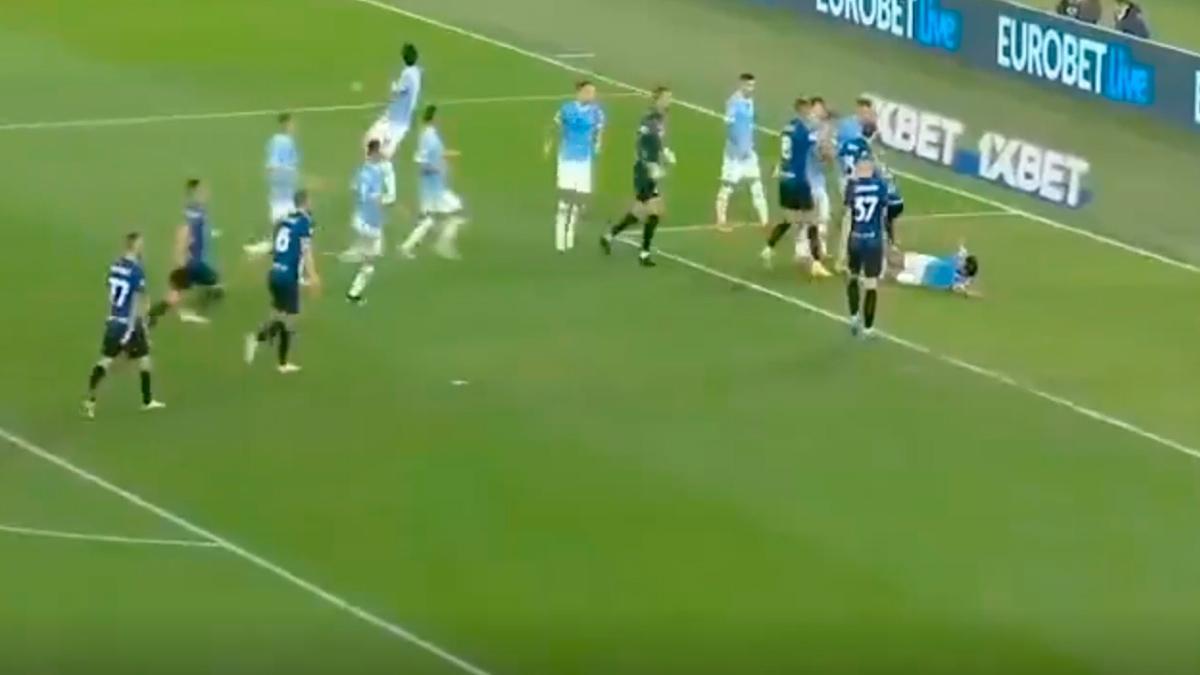 Goles, tanganas y vaciles... Así fue el tenso partido entre la Lazio y el Inter del que todo el mundo habla