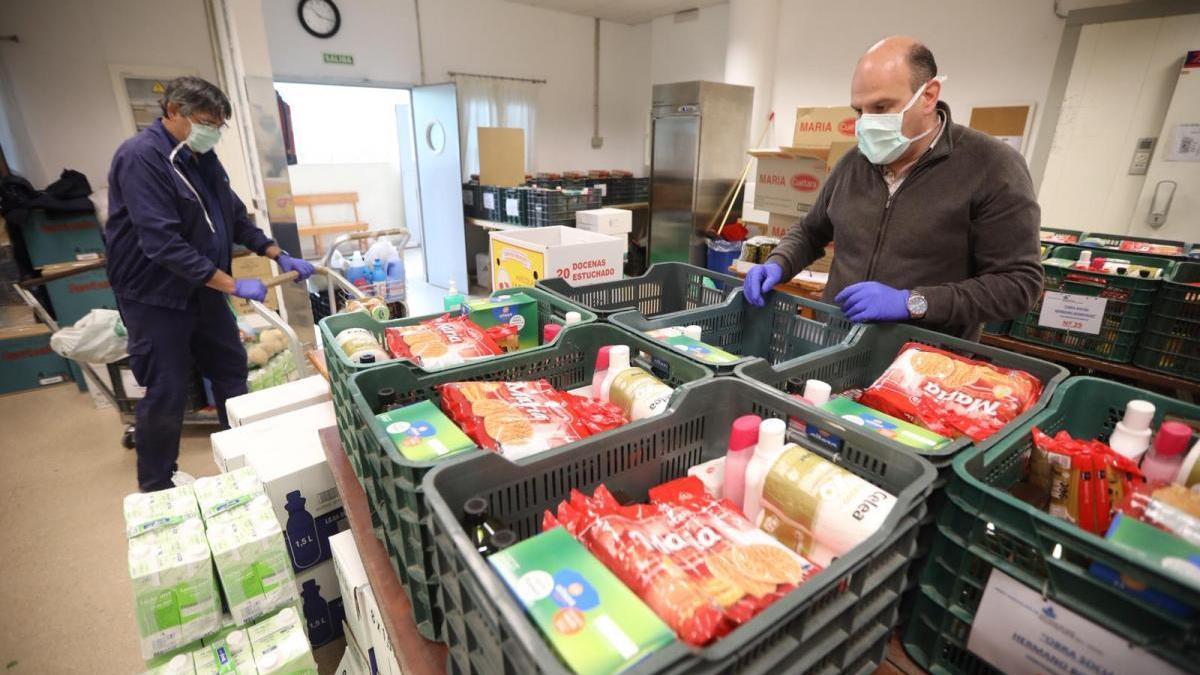 Coronavirus en Córdoba: San Juan de Dios reparte cestas de alimentos a un centenar de hogares