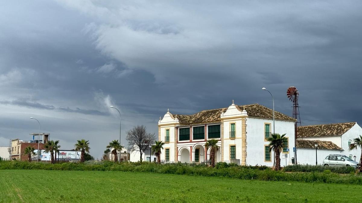 El Parador se encuentra en la avenida de Europa, en el principal acceso a Montilla desde Córdoba.