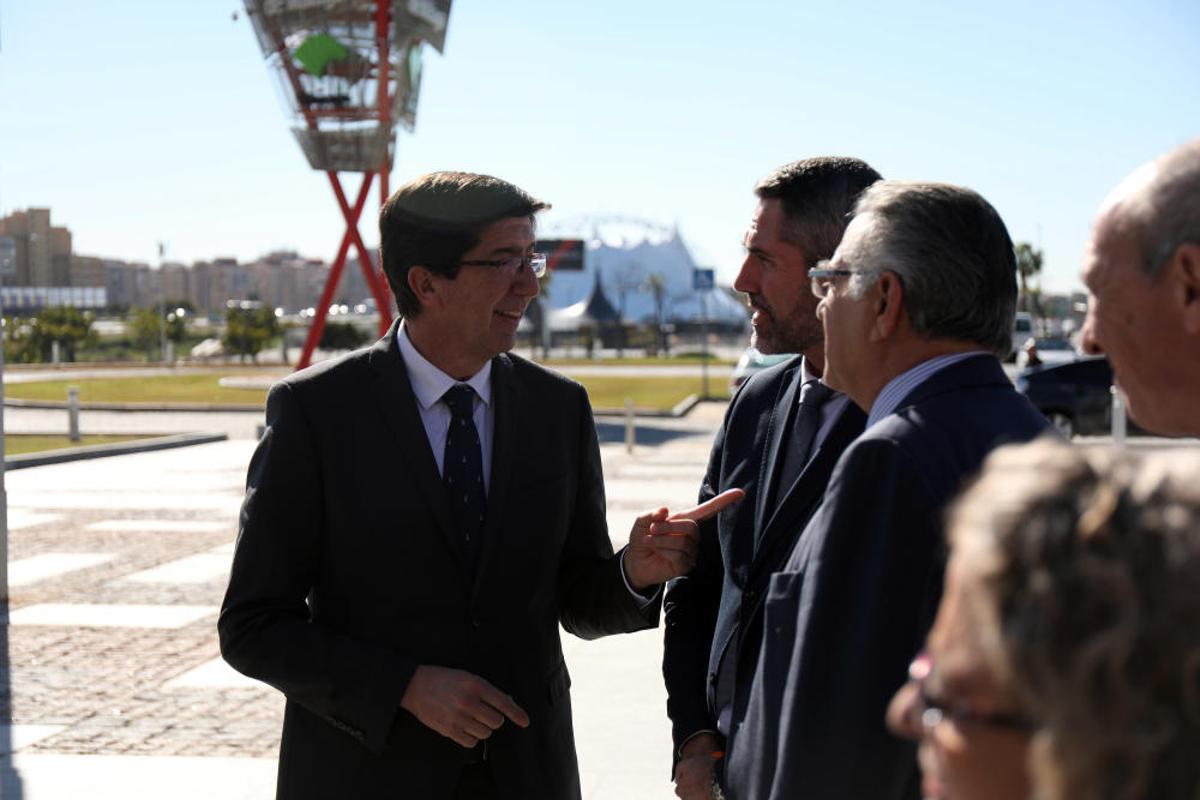 El vicepresidente de la Junta de Andalucía y ... El vicepresidente de la Junta de Andalucía y ...