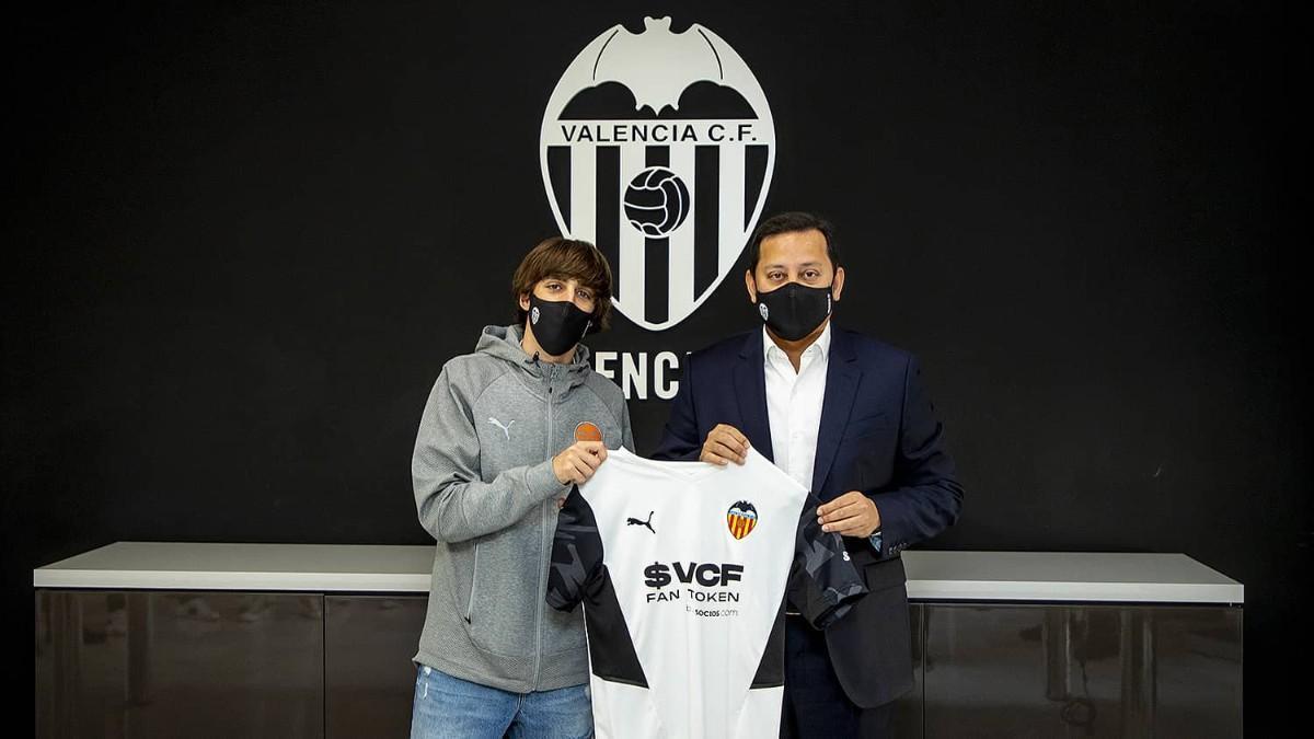 Bryan Gil, feliz con su llegada al Valencia