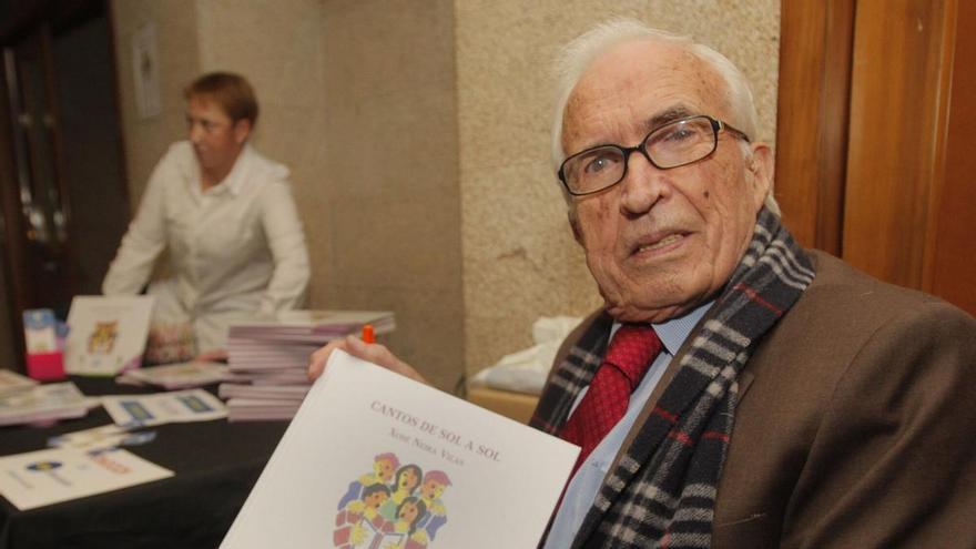 A Real Academia Galega escolle este mércores o homenaxeado nas Letras Galegas de 2027 con Neira Vilas como claro candidato