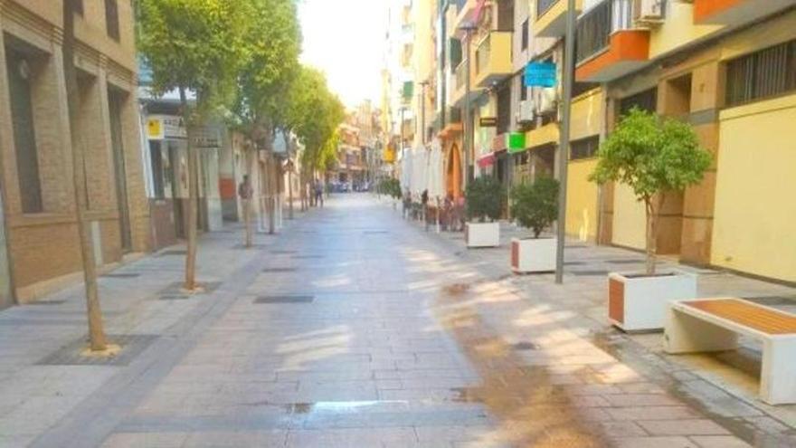 Oportunidad inmobiliaria en Huelva: local comercial en pleno centro por 175.000 euros