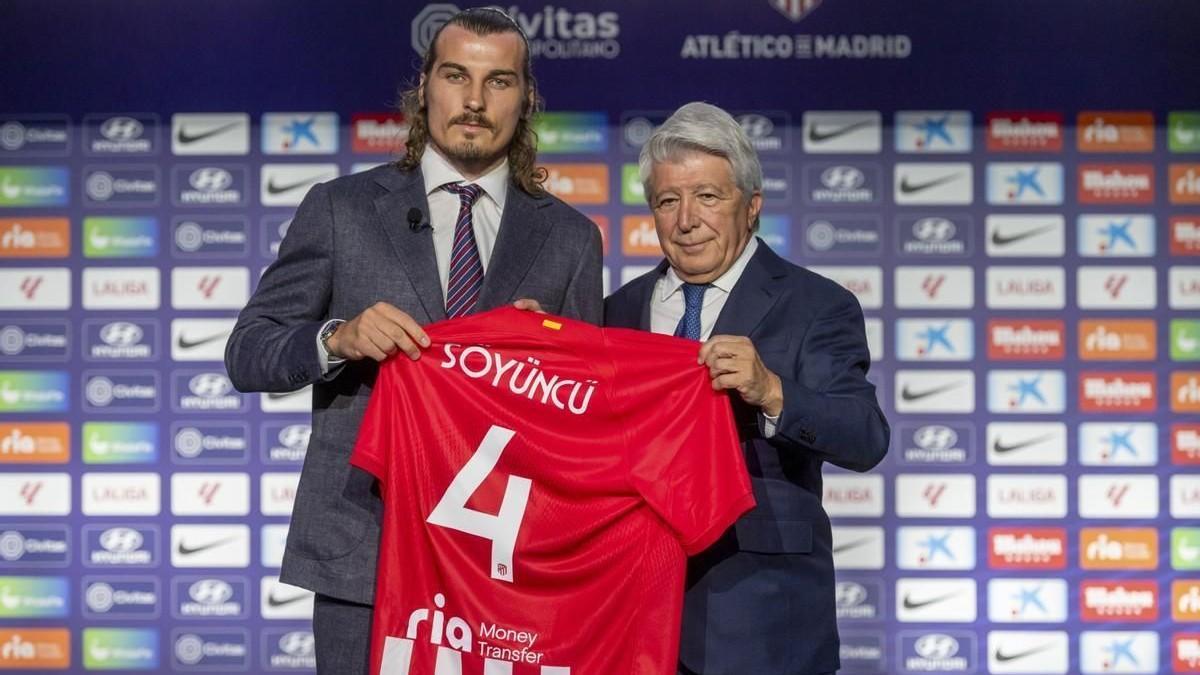 Soyuncu, el día de su presentación