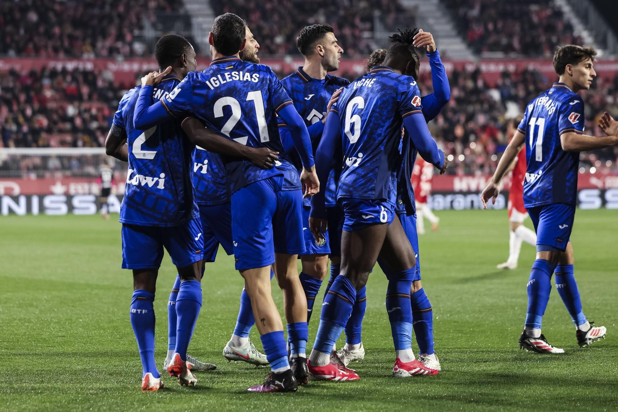 Chrisantus Uche of Getafe CF celebrates a goal with his teammates during the Spanish league, La Liga EA Sports, football match played between Girona FC and Getafe CF at Estadio de Montilivi on February 14, 2025 in Girona, Spain. AFP7 14/02/2025 ONLY FOR USE IN SPAIN. Javier Borrego / AFP7 / Europa Press;2025;SPORT;ZSPORT;SOCCER;ZSOCCER;Girona FC v Getafe CF - La Liga EA Sports;