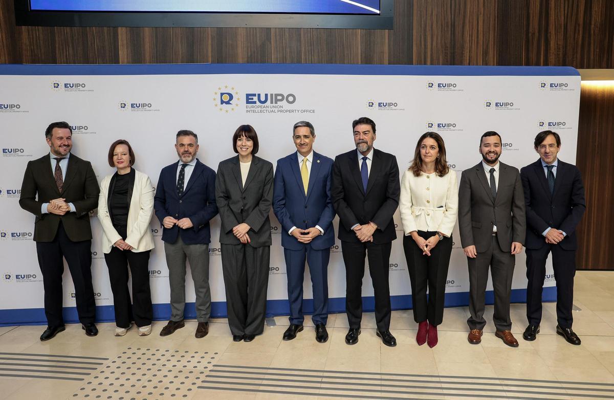 La EUIPO recibe el año en Alicante con su tradicional cóctel