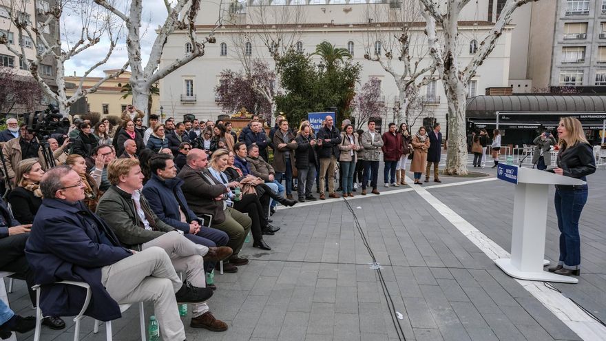 Guardiola participa en Badajoz en la &#039;ruta por la igualdad&#039; del PP