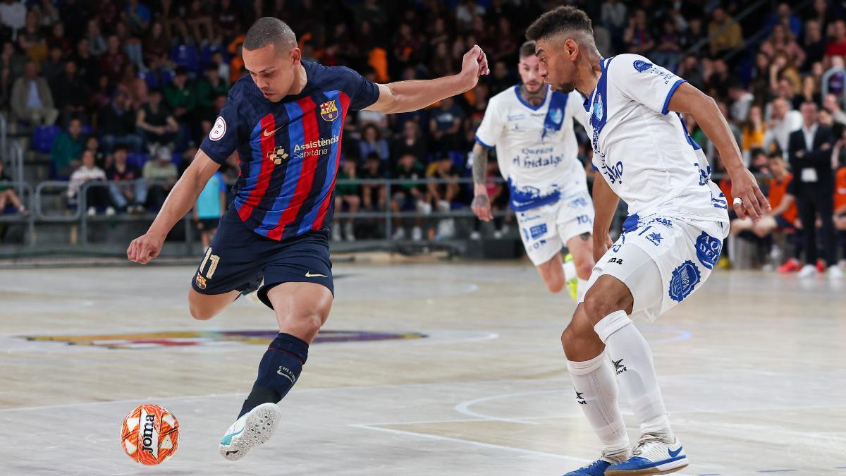 Ferrao tuvo un doble penalti para ganar el partido