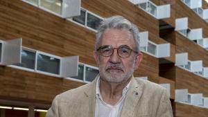 Jordi Cotrina, professor de Lingüística Aplicada de la UPF: "No està demostrat que calgui estudiar gramàtica per redactar bé"