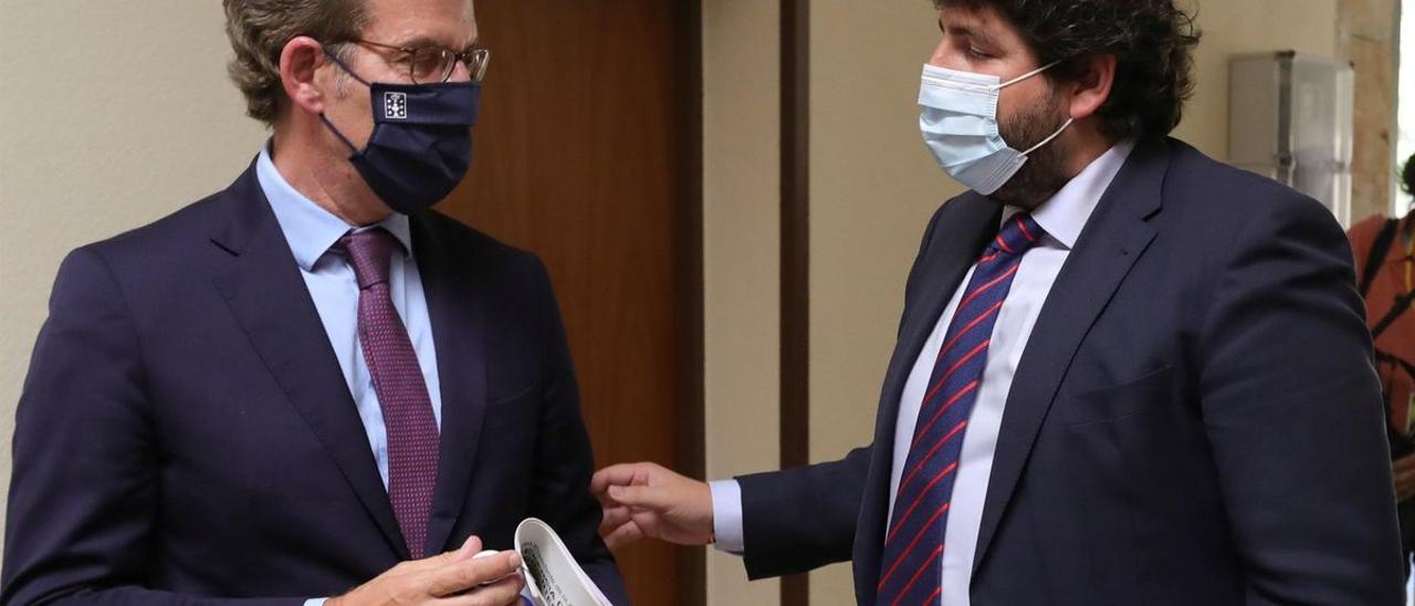 Alberto Núñez Feijóo y Fernando López Miras