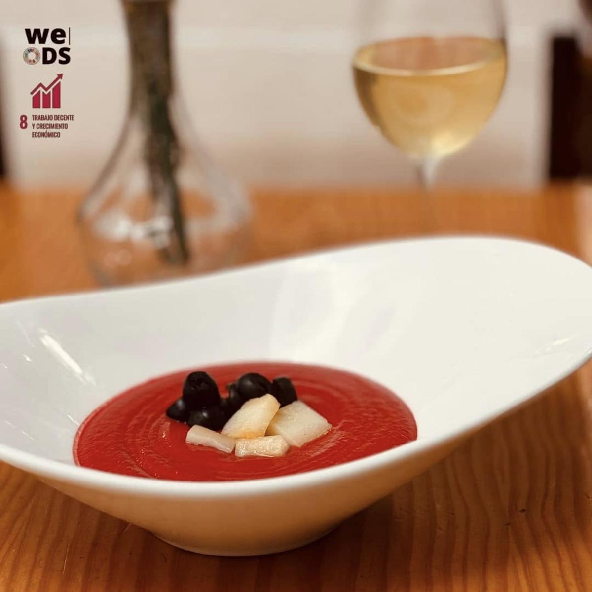 Salmorejo de remolacha de la Taberna La Montillana