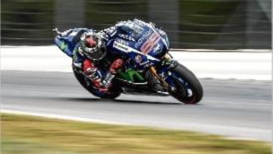 Jorge Lorenzo durant la qualificació de MotoGP al circuit de Brno.