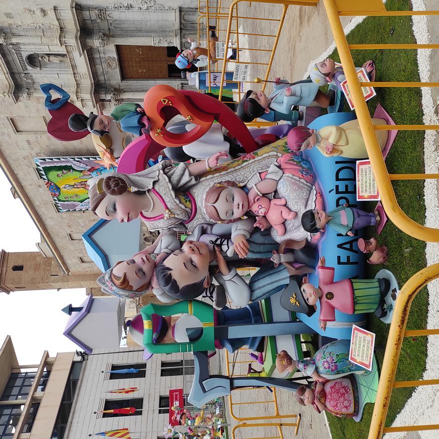 FALLA INFANTIL CENTRE ESPANYA.jpg