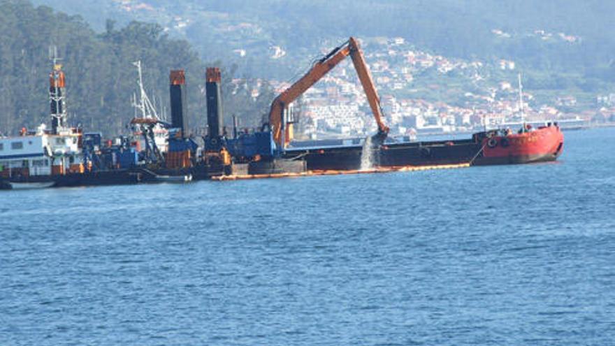 El puerto adjudica la obra de mejora de calados en accesos a la zona comercial