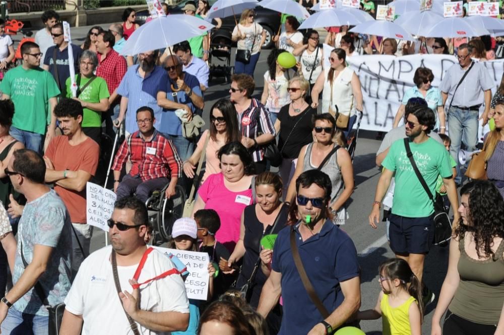 La protesta de educación en Murcia, en imágenes