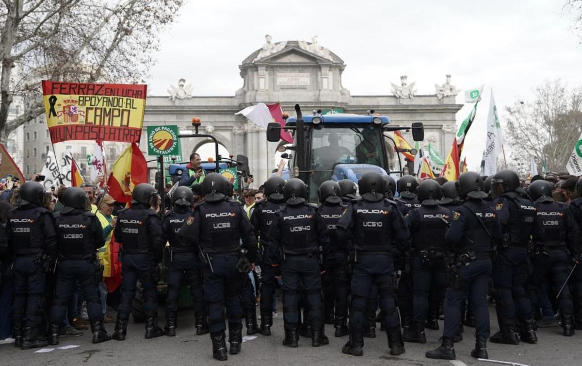 Manifestación de agricultores en Madrid, en imágenes