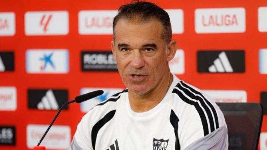 García Plaza: "El Valencia es un grande de España y vendrá herido"