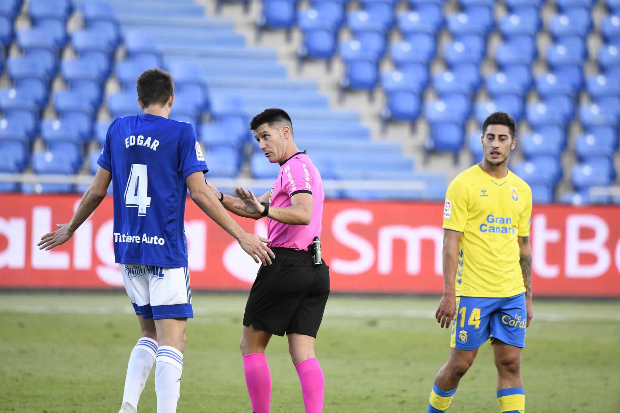 El partido del Oviedo, en imágenes