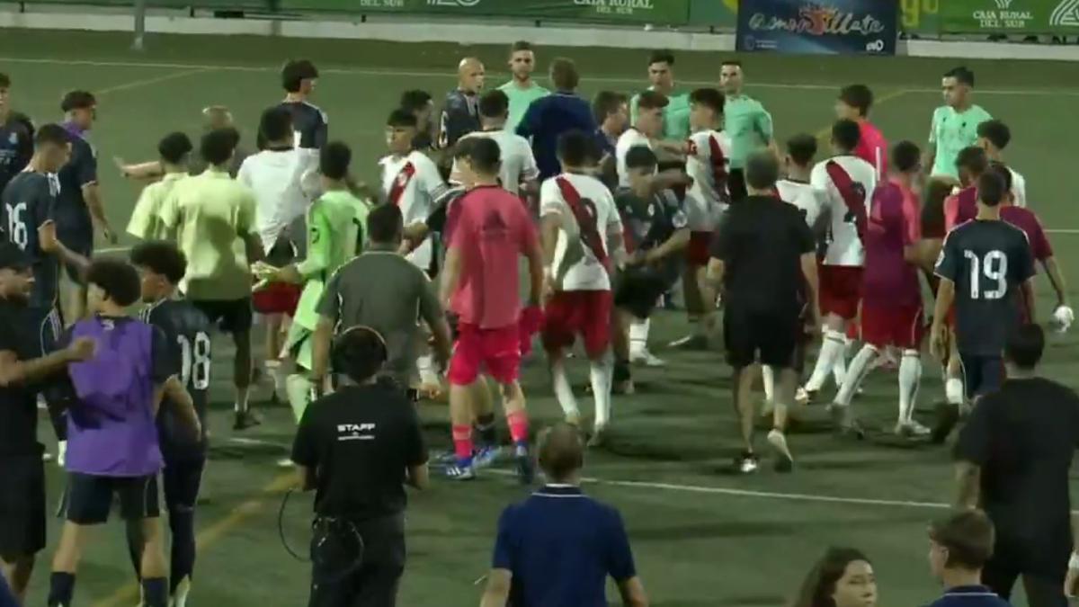 La 'tangana' final entre River Plate y Real Madrid