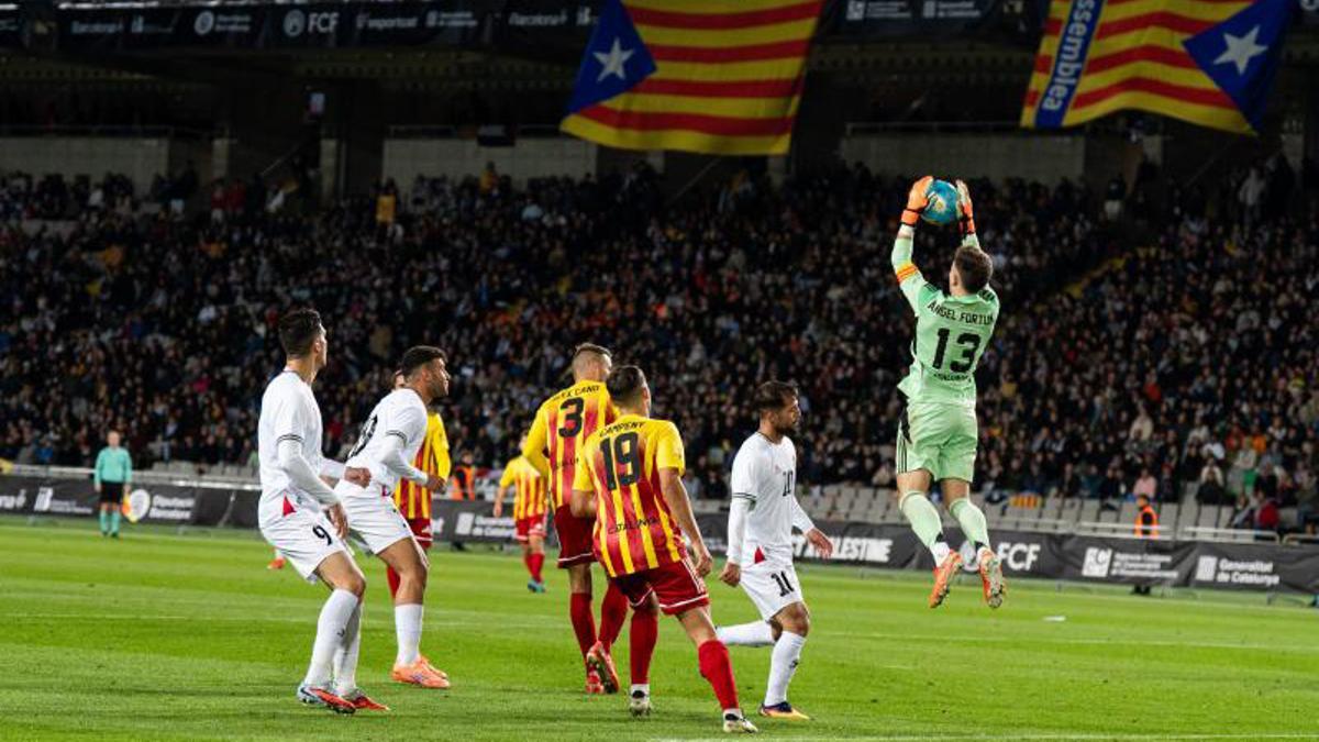 Partido entre Catalunya-Palestina en el Estadi Olímpic de Lluís Companys