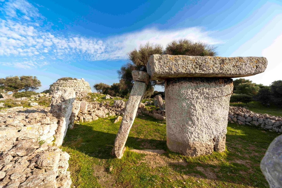 Eine der archäologischen Stätten auf Menorca.