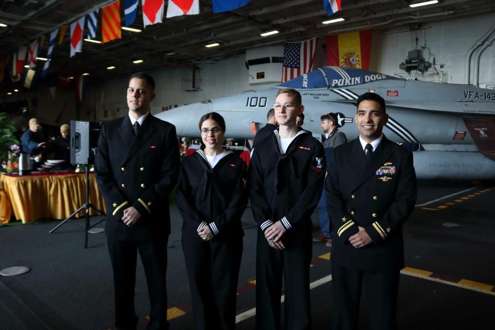 Visita al portaaviones 'USS Abraham Lincoln', de visita en Palma