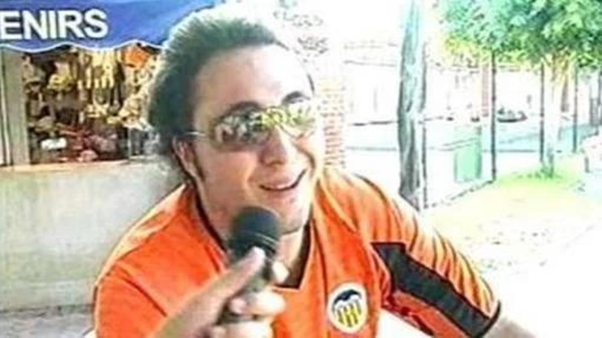 Kiko Rivera con la zamarra valencianista