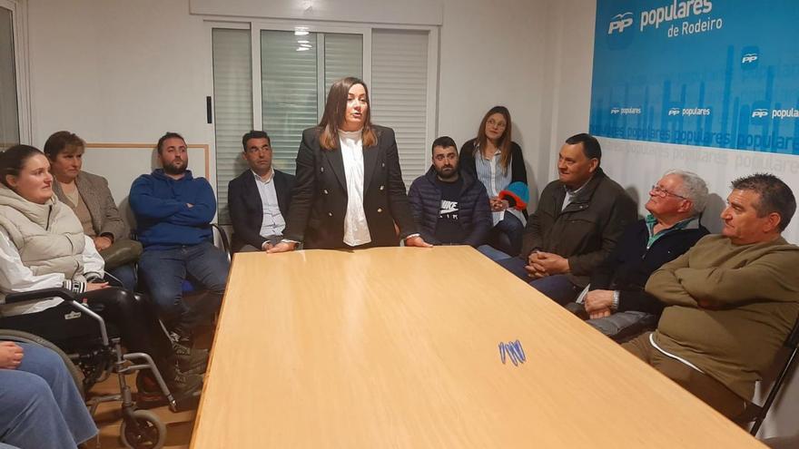 Cati Somoza, tras su proclamación como candidata en el comité ejecutivo del PP de Rodeiro.