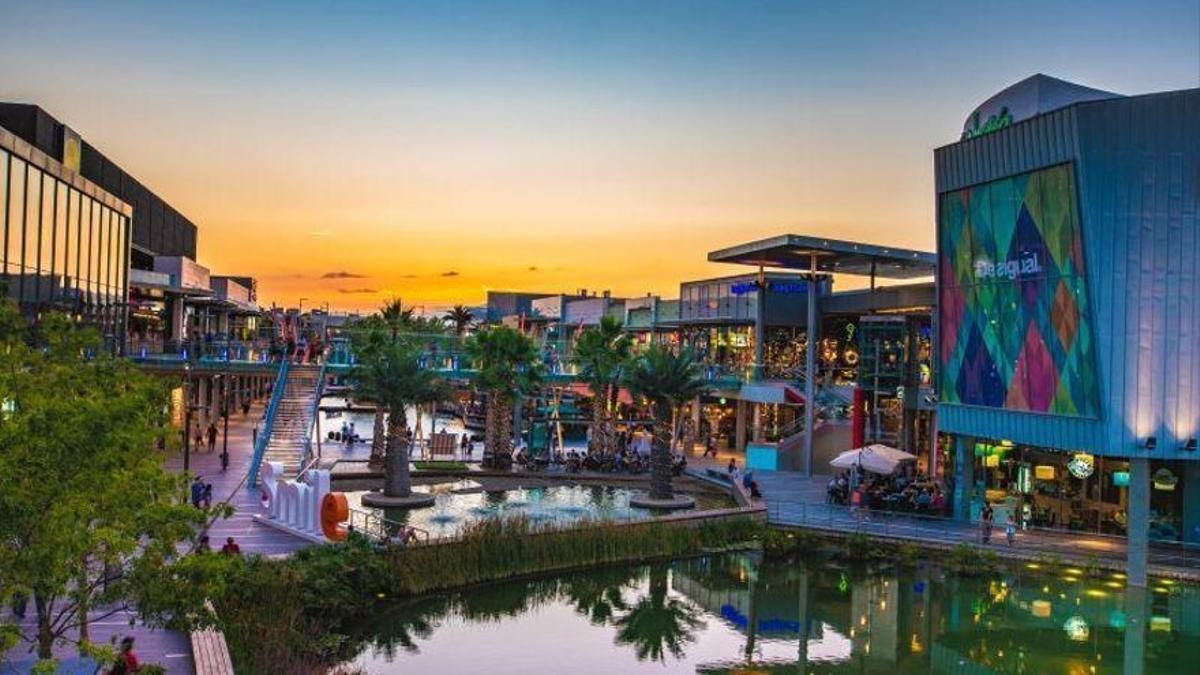 Puerto Venecia cumple una década de "éxito" con más visitantes cada año que Disneyland París.