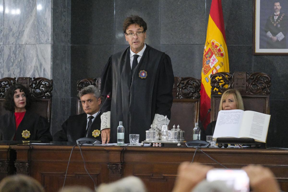 Juan Avello toma posesión como presidente del TSJC