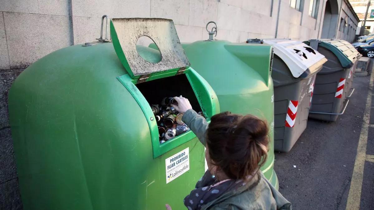 El reciclaje de vidrio en 2025 baja en Deza y Tabeirós-Montes en casi 50.800 kilos pese al esfuerzo de los municipios más pequeños