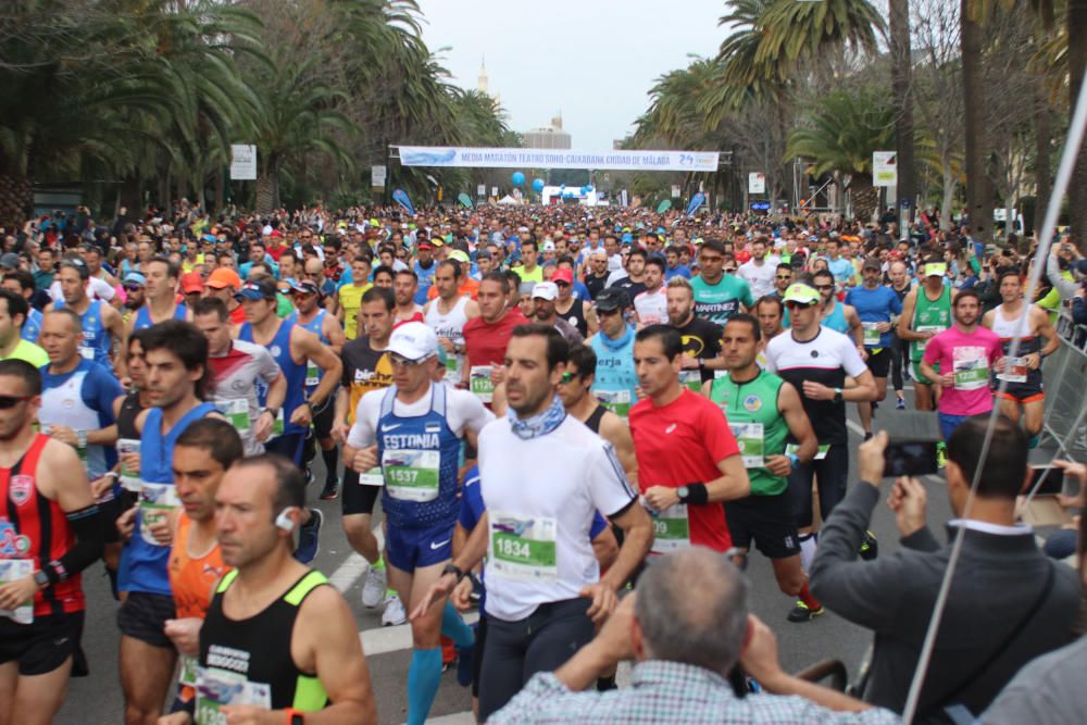 Búscate en la XXIX Media Maratón de Málaga