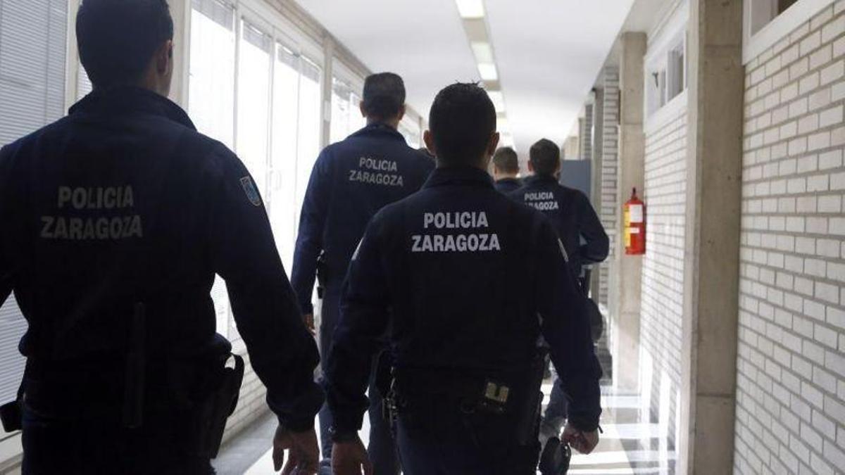 Agentes de la UAPO de la Policía Local.
