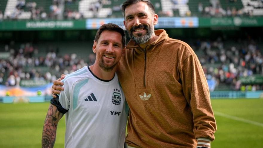 Así fue el reencuentro de Leo Messi con Eder Sarabia en Elche